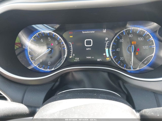 Chrysler Pacifica Touring L