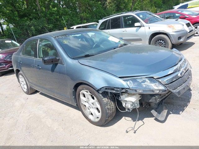 Salvage Ford Fusion Image