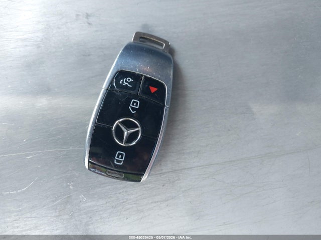 Mercedes-Benz E-Class 4matic