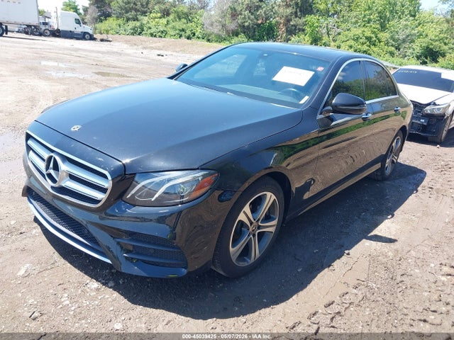 Mercedes-Benz E-Class 4matic