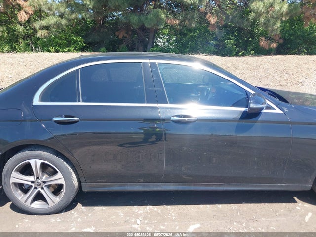 Mercedes-Benz E-Class 4matic