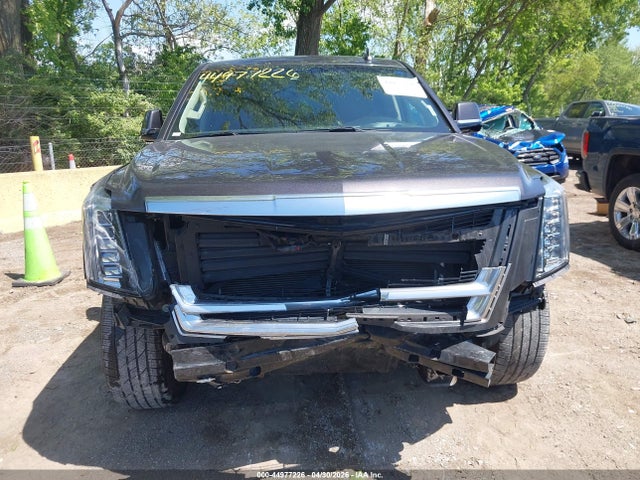 Cadillac Escalade Luxury