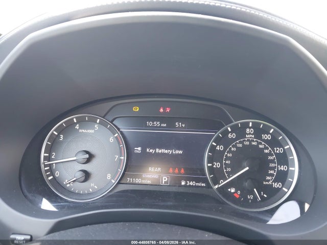 INFINITI Qx Essential Awd