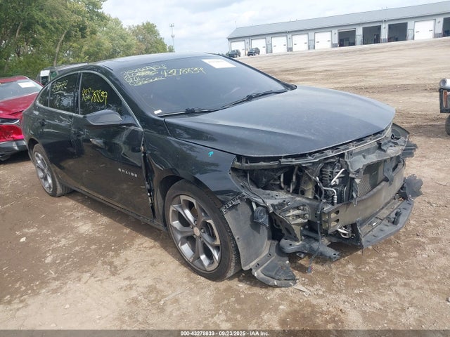 Salvage Chevrolet Malibu Image