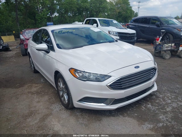 Salvage Ford Fusion Image