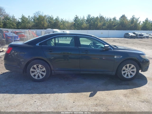 Ford Taurus Se