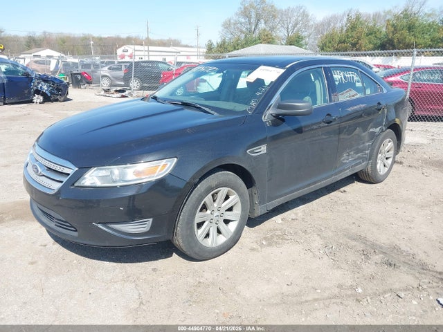 Ford Taurus Se