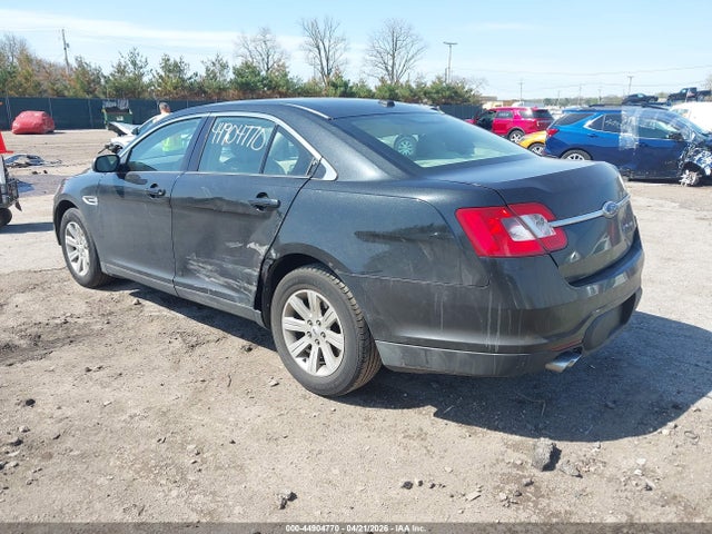 Ford Taurus Se