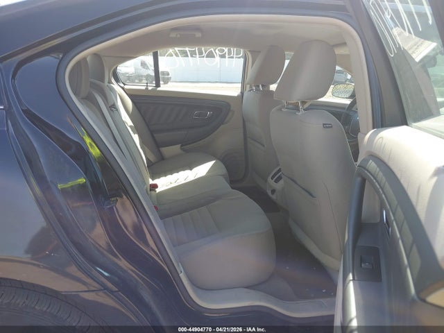 Ford Taurus Se
