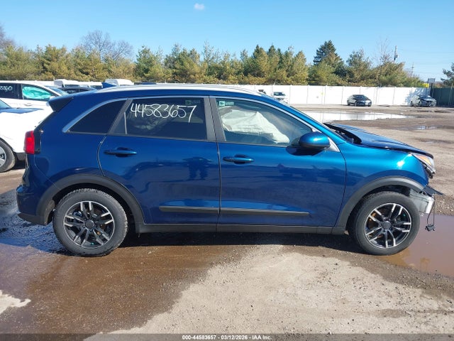Kia Niro Lx