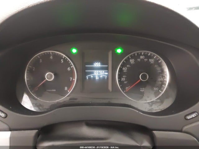 Volkswagen Jetta 2.5l Se