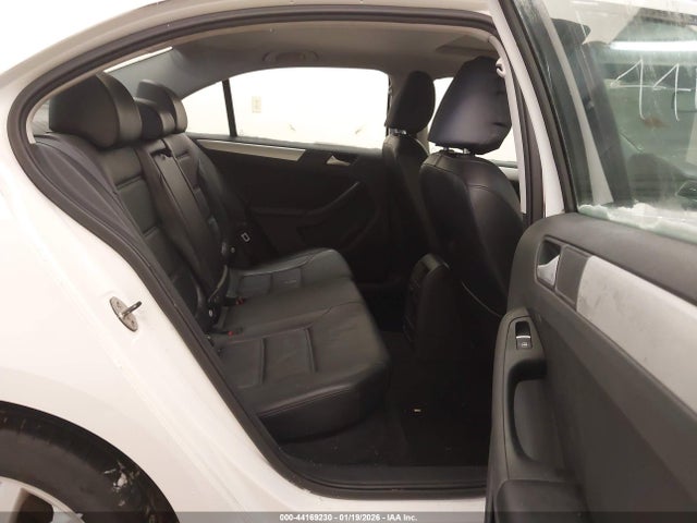 Volkswagen Jetta 2.5l Se