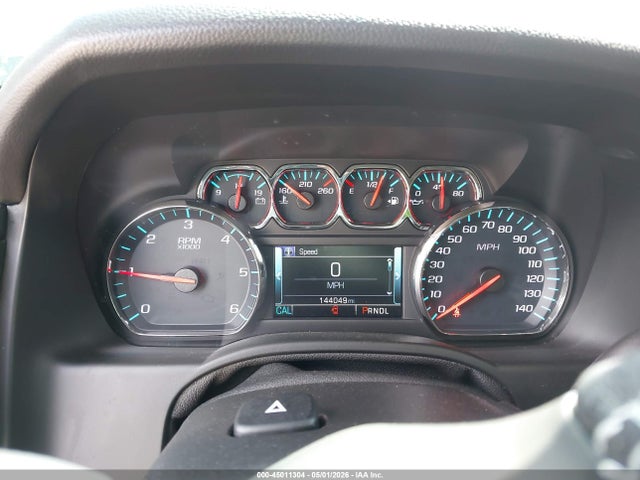 Chevrolet Suburban Lt