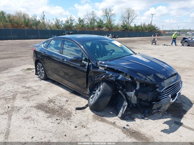 Salvage Ford Fusion Image
