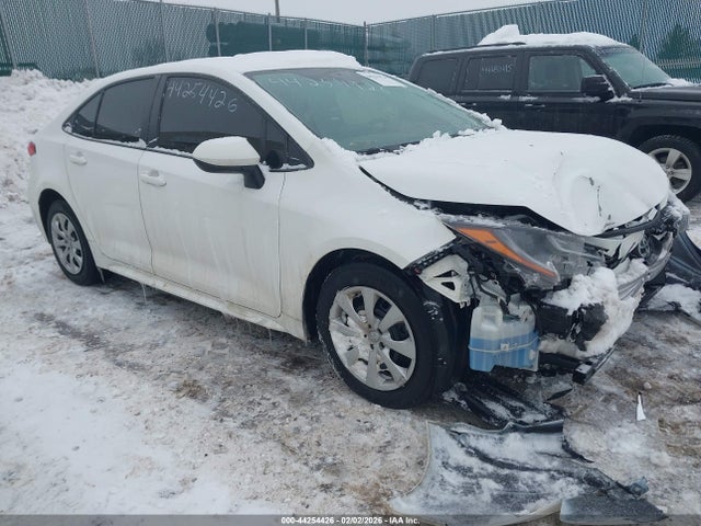 Salvage Toyota Corolla Image