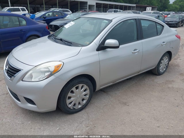 Nissan Versa 1.6 Sv
