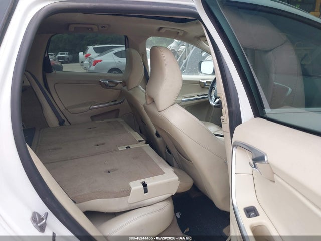 Volvo XC60 T6