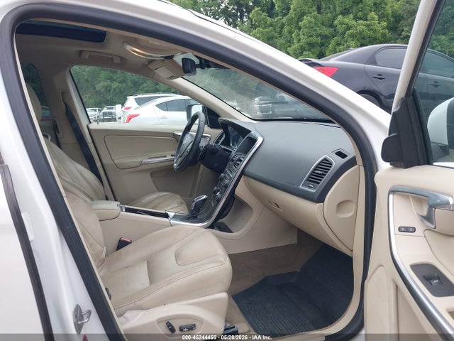 Volvo XC60 T6