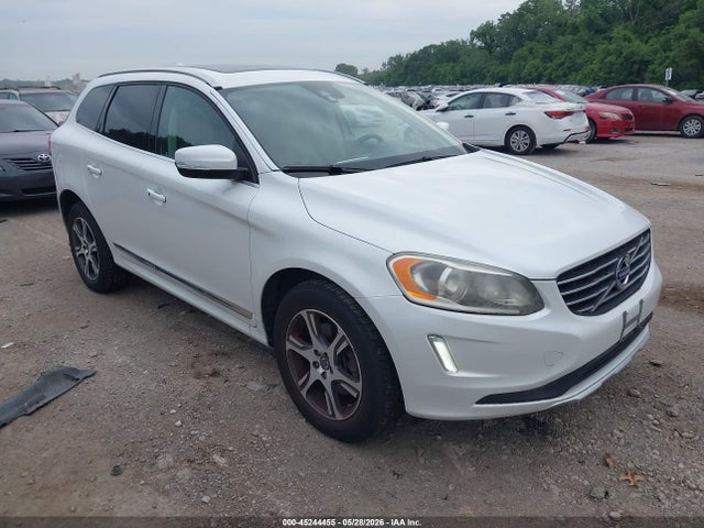 Salvage Volvo XC60 Image