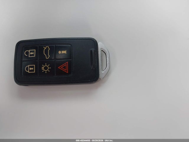 Volvo XC60 T6