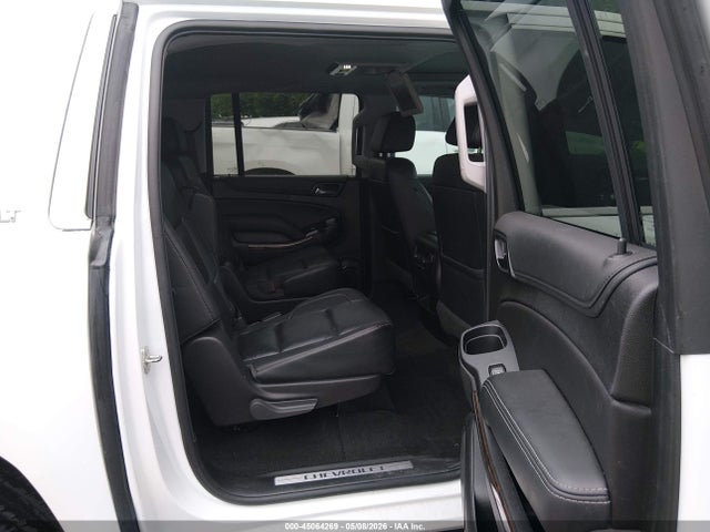 Chevrolet Suburban Lt