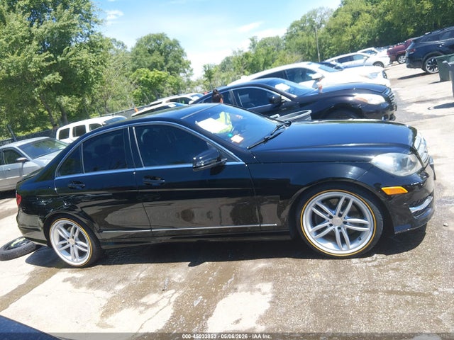 Mercedes-Benz C-Class Sport 4matic