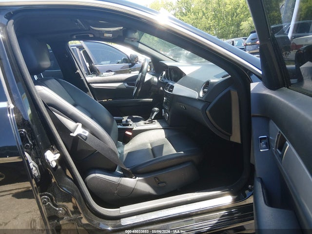 Mercedes-Benz C-Class Sport 4matic