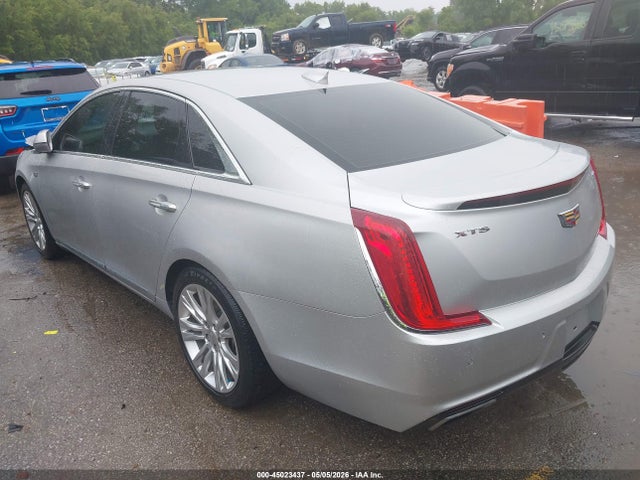 Cadillac XTS Luxury