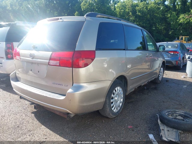 Toyota Sienna Le