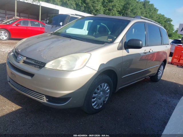 Toyota Sienna Le