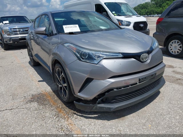 Salvage Toyota C-HR Image