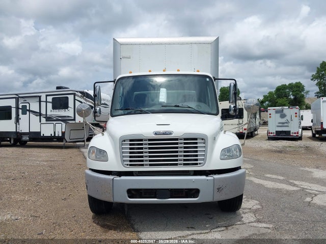 Freightliner M2 106