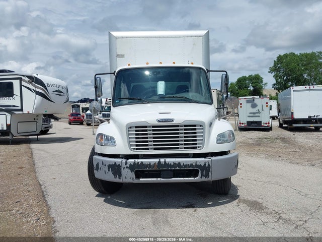 Freightliner M2 106