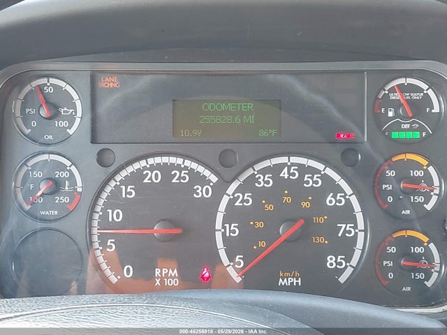 Freightliner M2 106