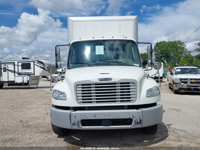Freightliner M2 106