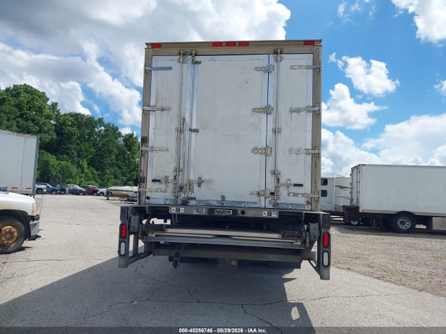 Freightliner M2 106