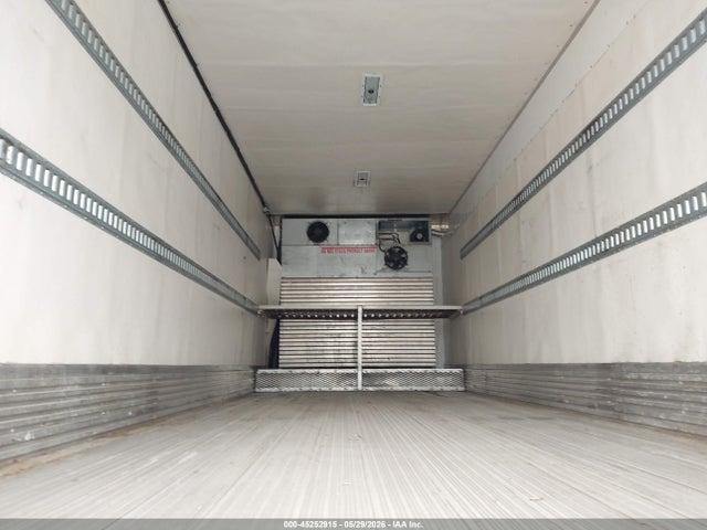 Freightliner M2 106