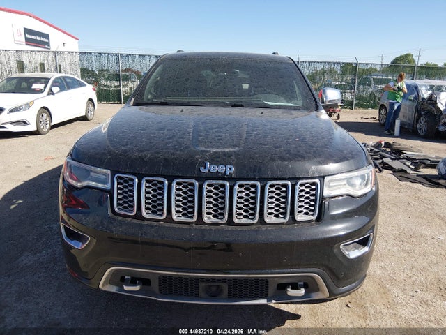 Jeep Grand Cherokee Overland 4x2