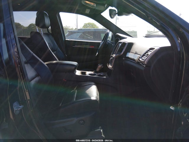 Jeep Grand Cherokee Overland 4x2
