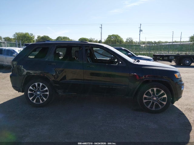 Jeep Grand Cherokee Overland 4x2