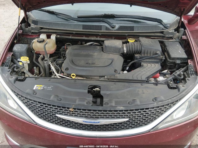 Chrysler Pacifica Touring L