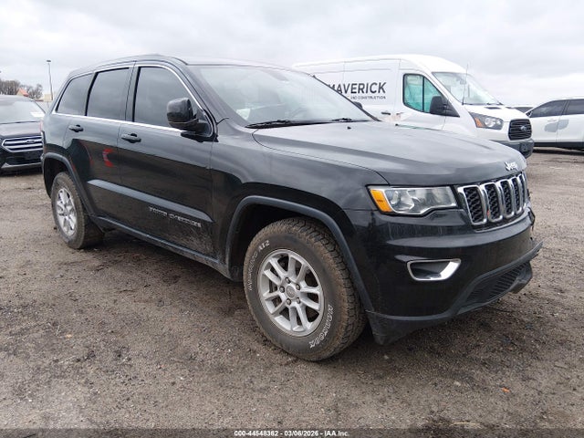 Salvage Jeep Grand Cherokee Image