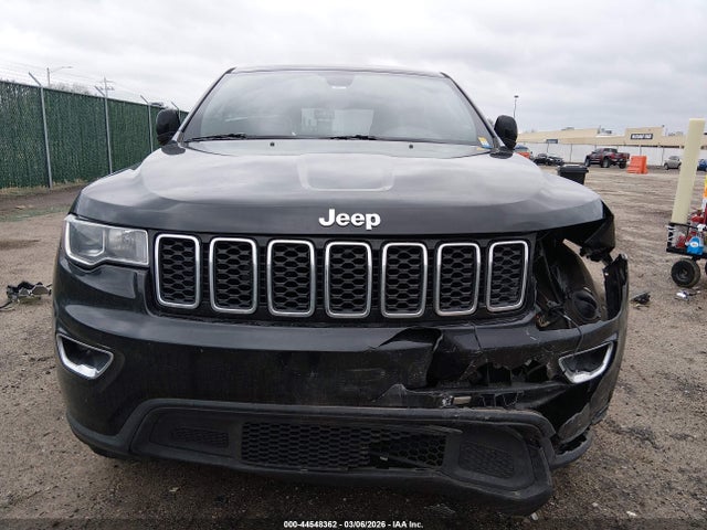 Jeep Grand Cherokee Laredo 4x2