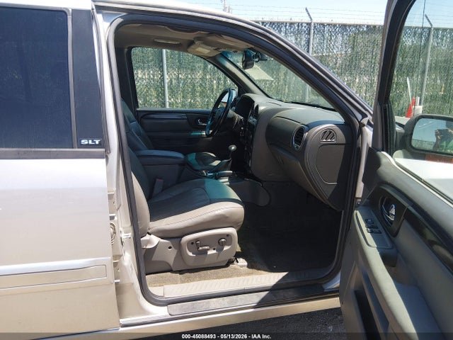 GMC Envoy XUV Slt