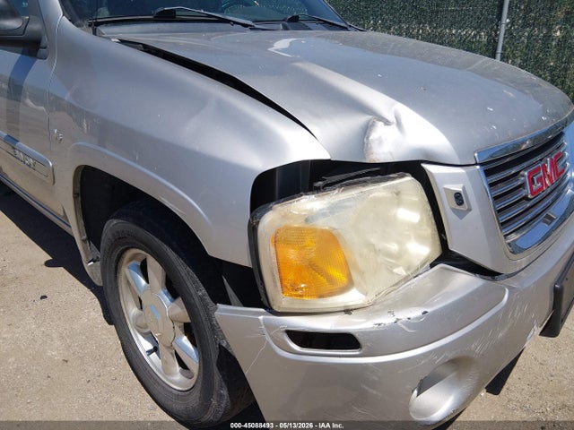 GMC Envoy XUV Slt