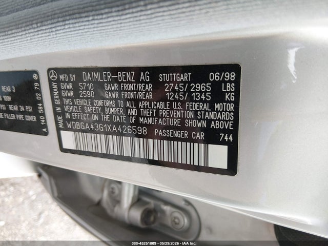Mercedes-Benz S-Class