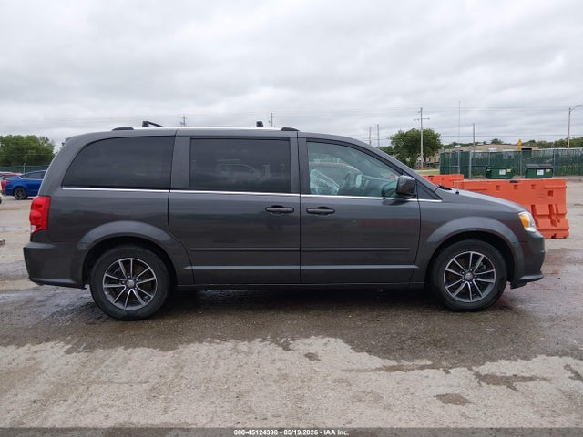 Dodge Grand Caravan Sxt
