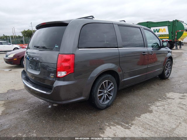 Dodge Grand Caravan Sxt