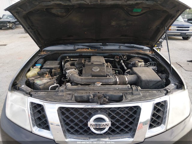 Nissan Pathfinder Le