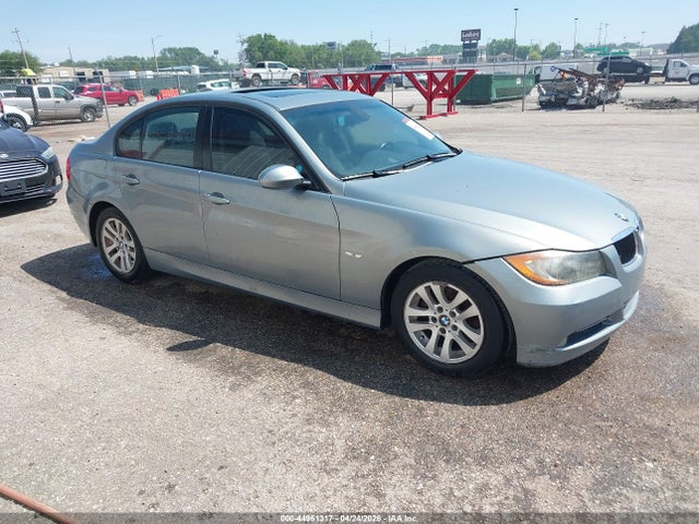 Salvage BMW 3 Series Image